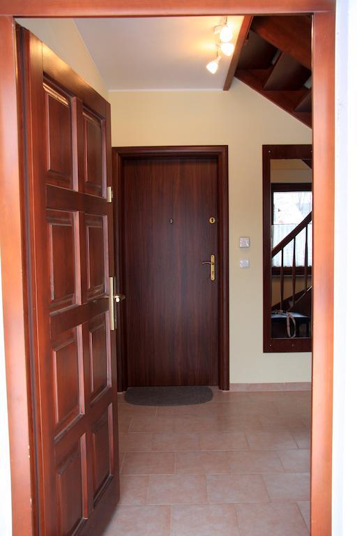Harmonia Apartment คาร์ปัตซ์ ภายนอก รูปภาพ